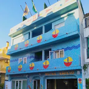  Hotel Emilio España